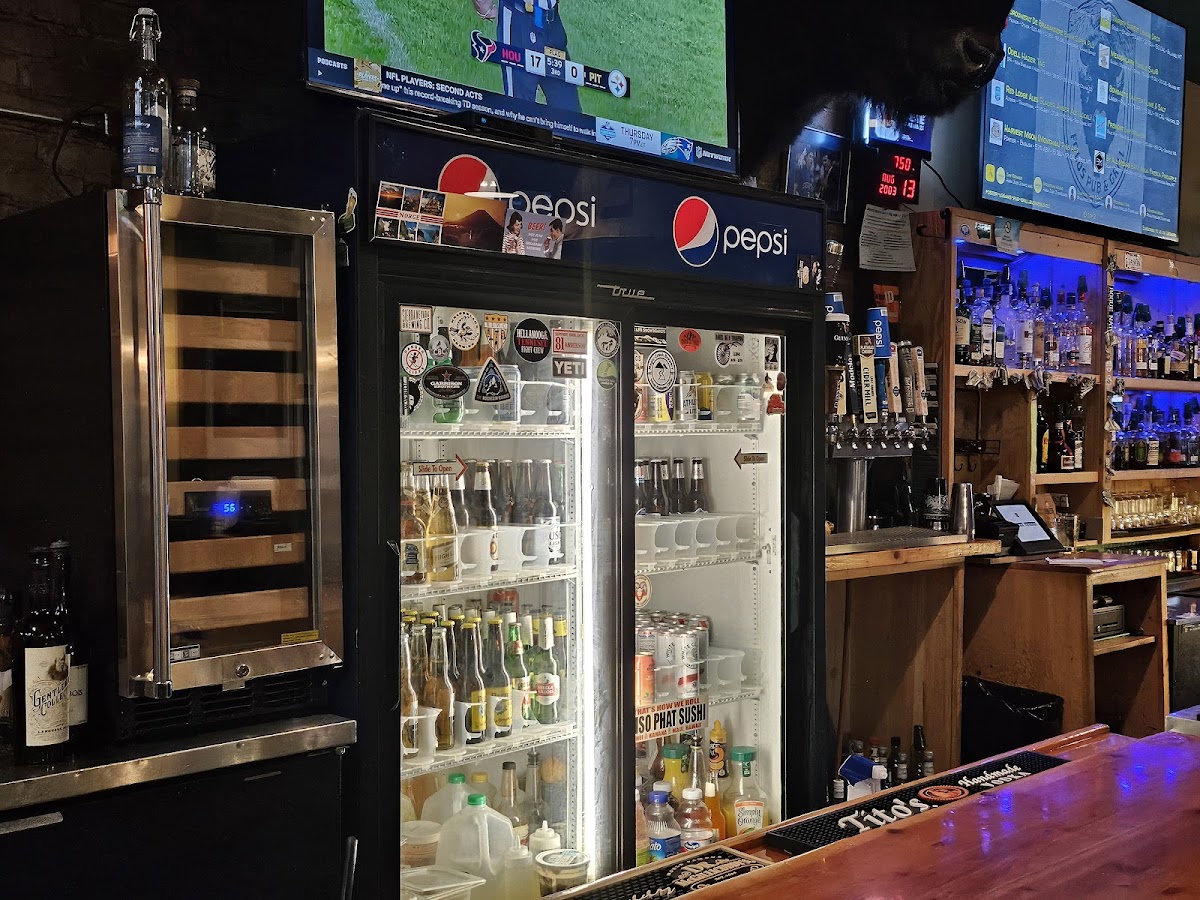 Foster and Logan's Pub and Grill